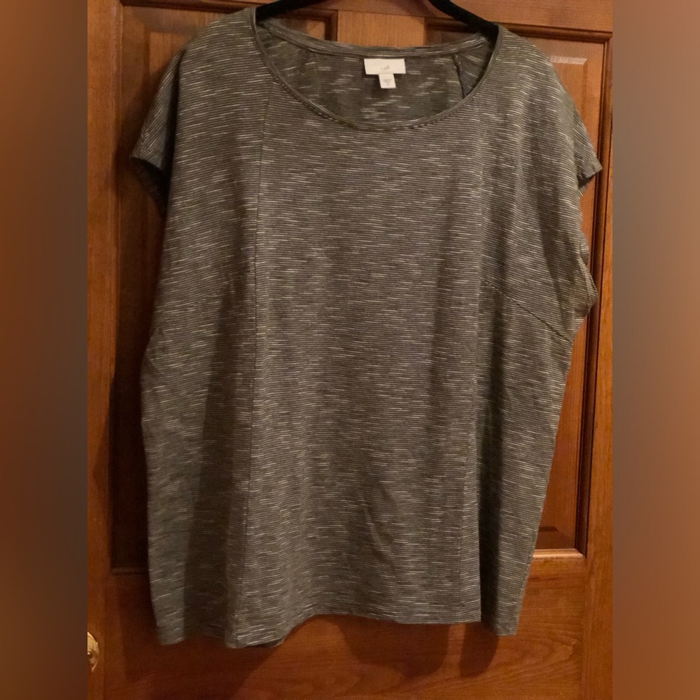 J. Jill Gray & White Cap Sleeve Crewneck Top
